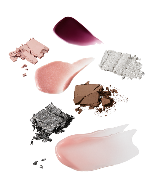 dangerous woman collector's set