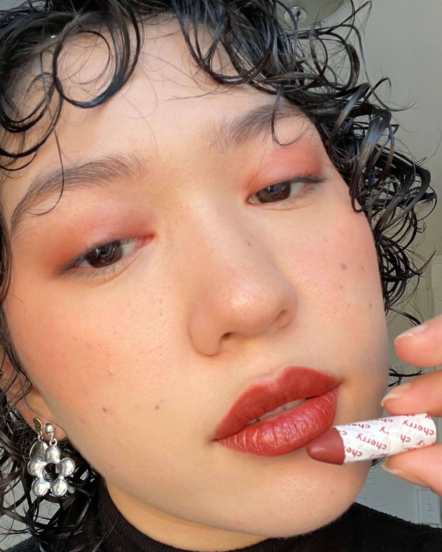 Lip-to-Lid Balmie
