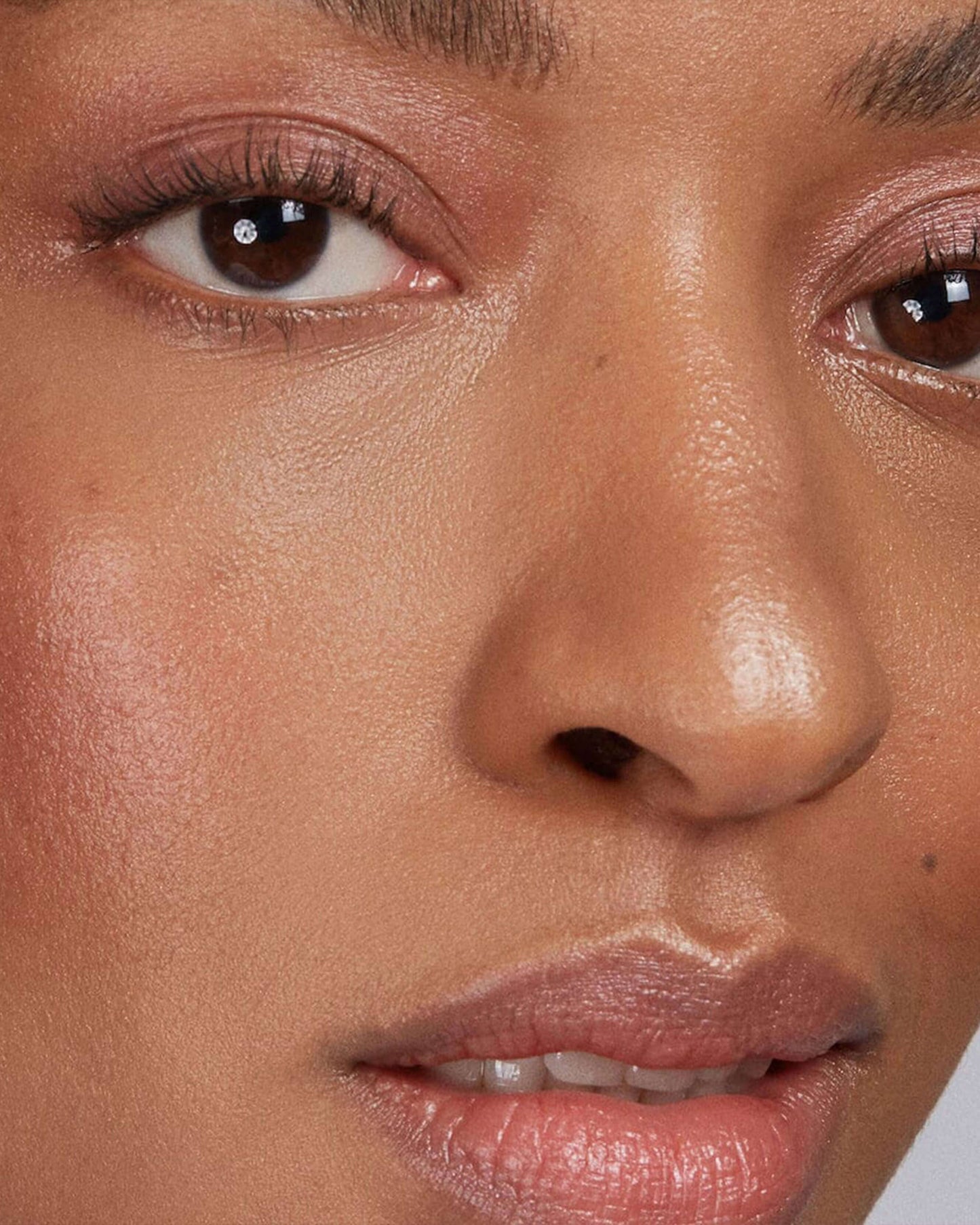 Lip-to-Lid Balmie