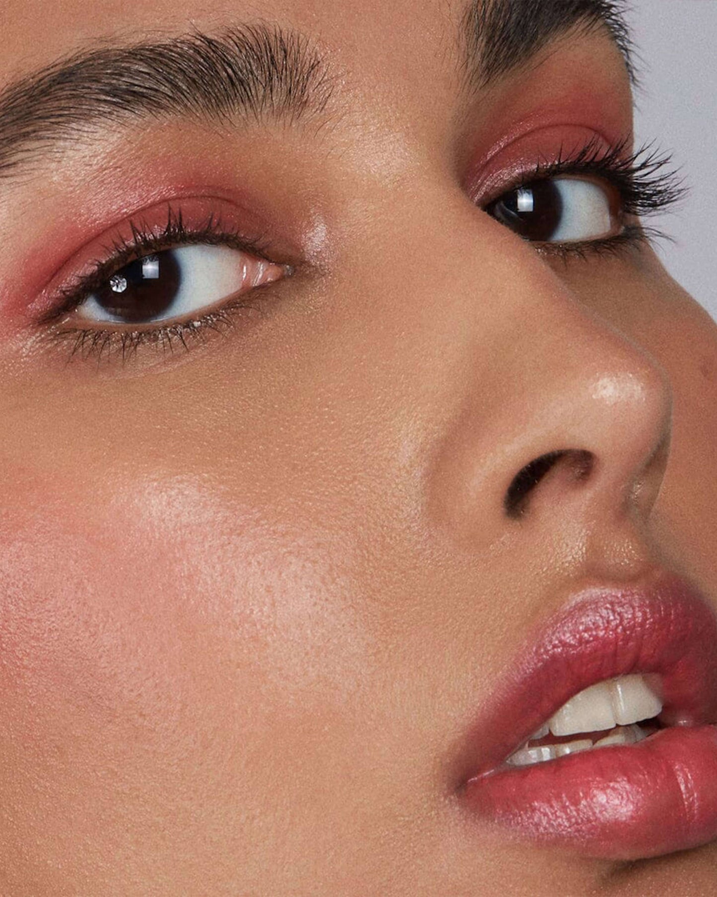 Lip-to-Lid Balmie