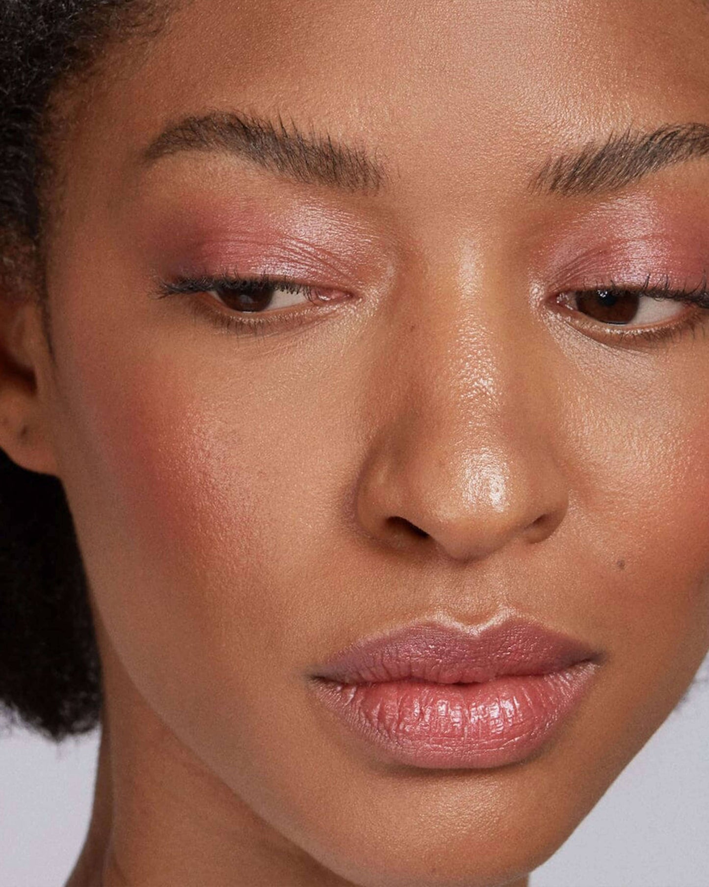 Lip-to-Lid Balmie