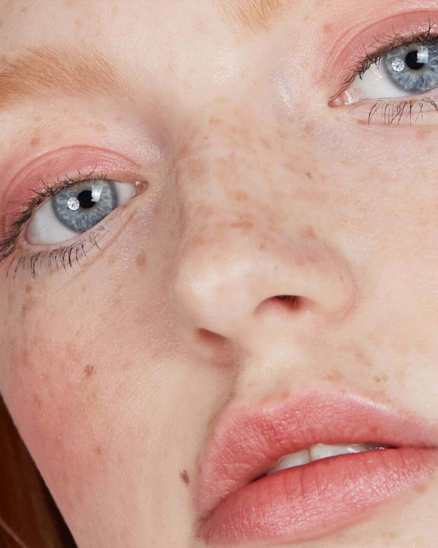 Lip-to-Lid Balmie