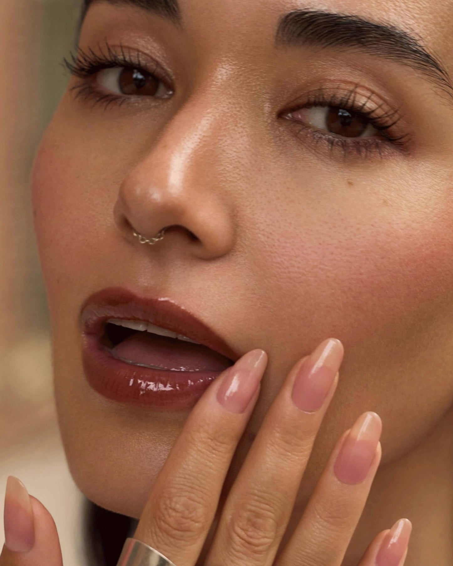 Delicate Gloss