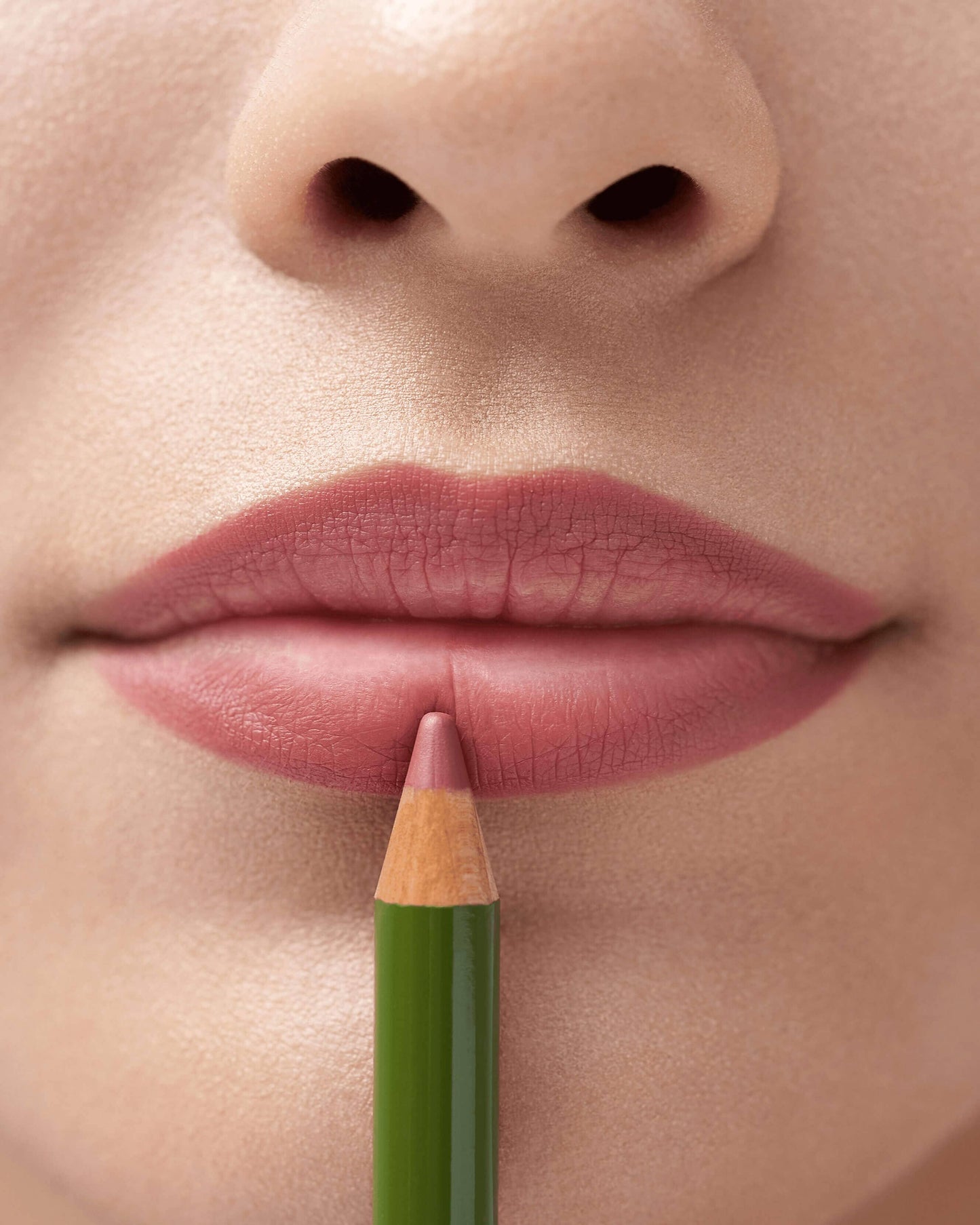 Soft Sketch Lip Liner Pencil