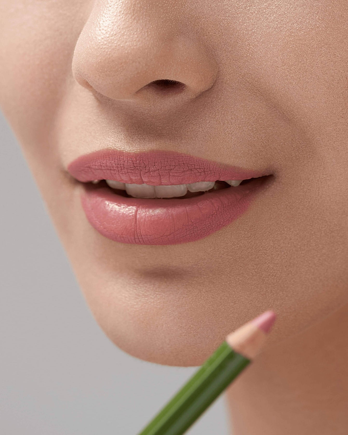 Soft Sketch Lip Liner Pencil