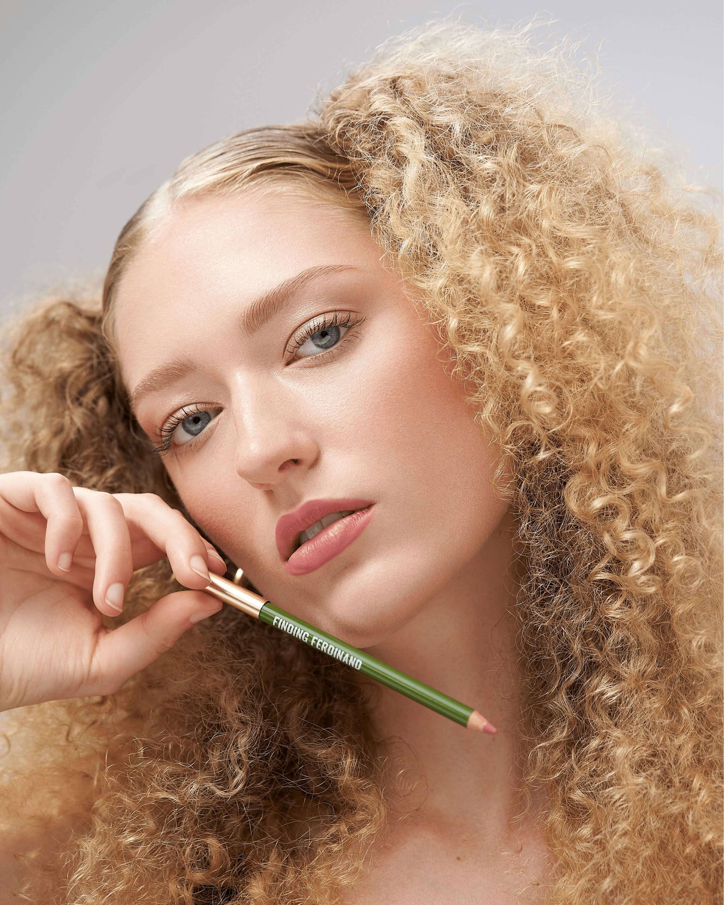 Soft Sketch Lip Liner Pencil
