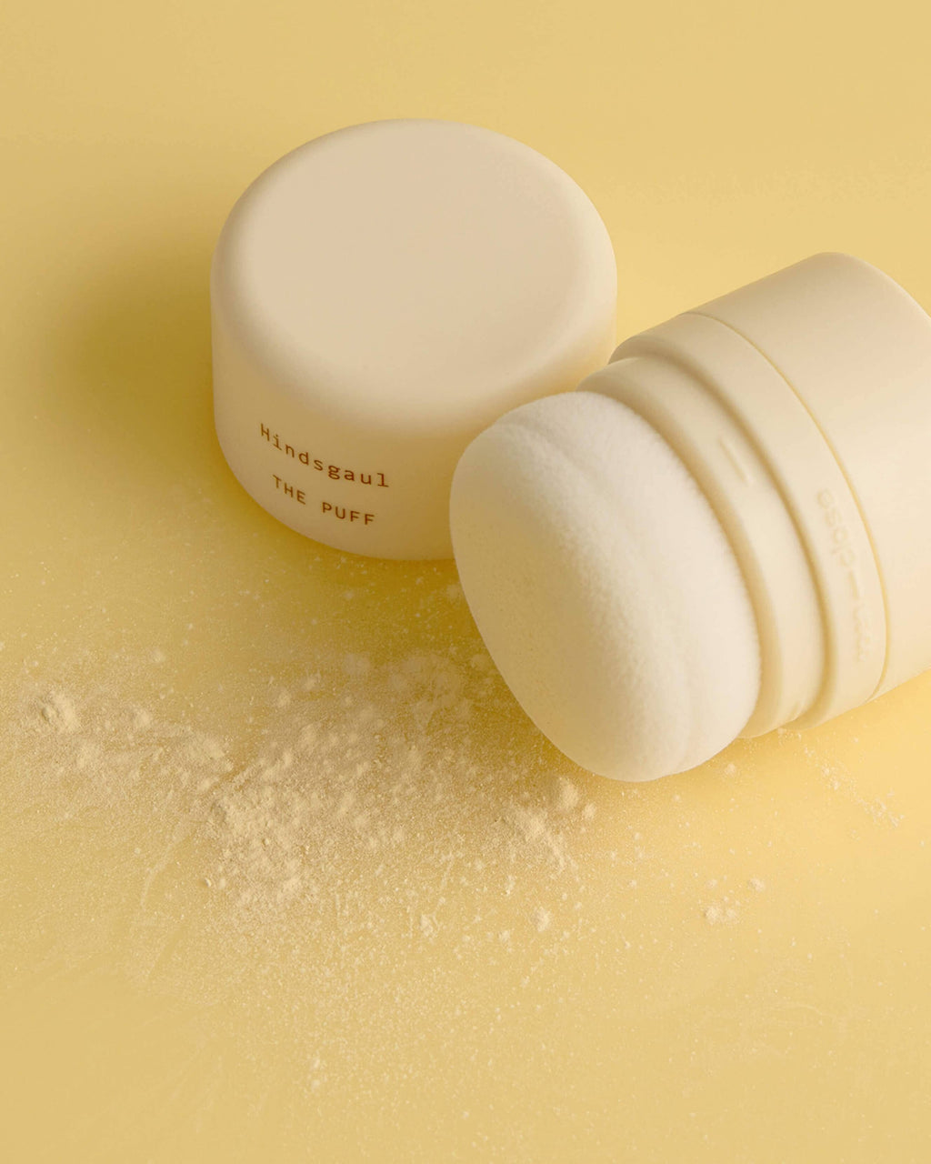 Le shampooing sec en poudre The Puff