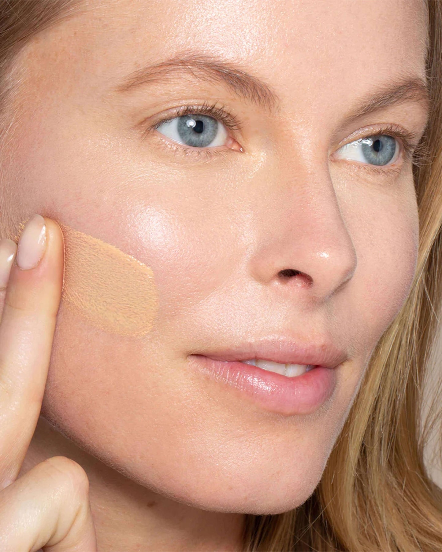 True Skin Serum Foundation