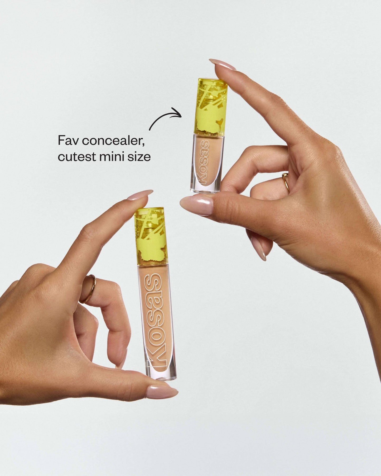 Mini Revealer Super Creamy + Brightening Concealer