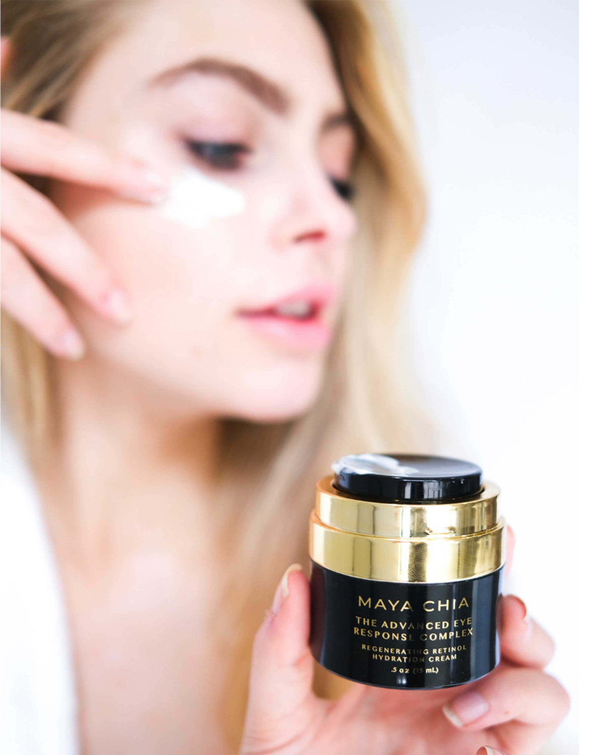 La crème contour des yeux Advanced Eye Response