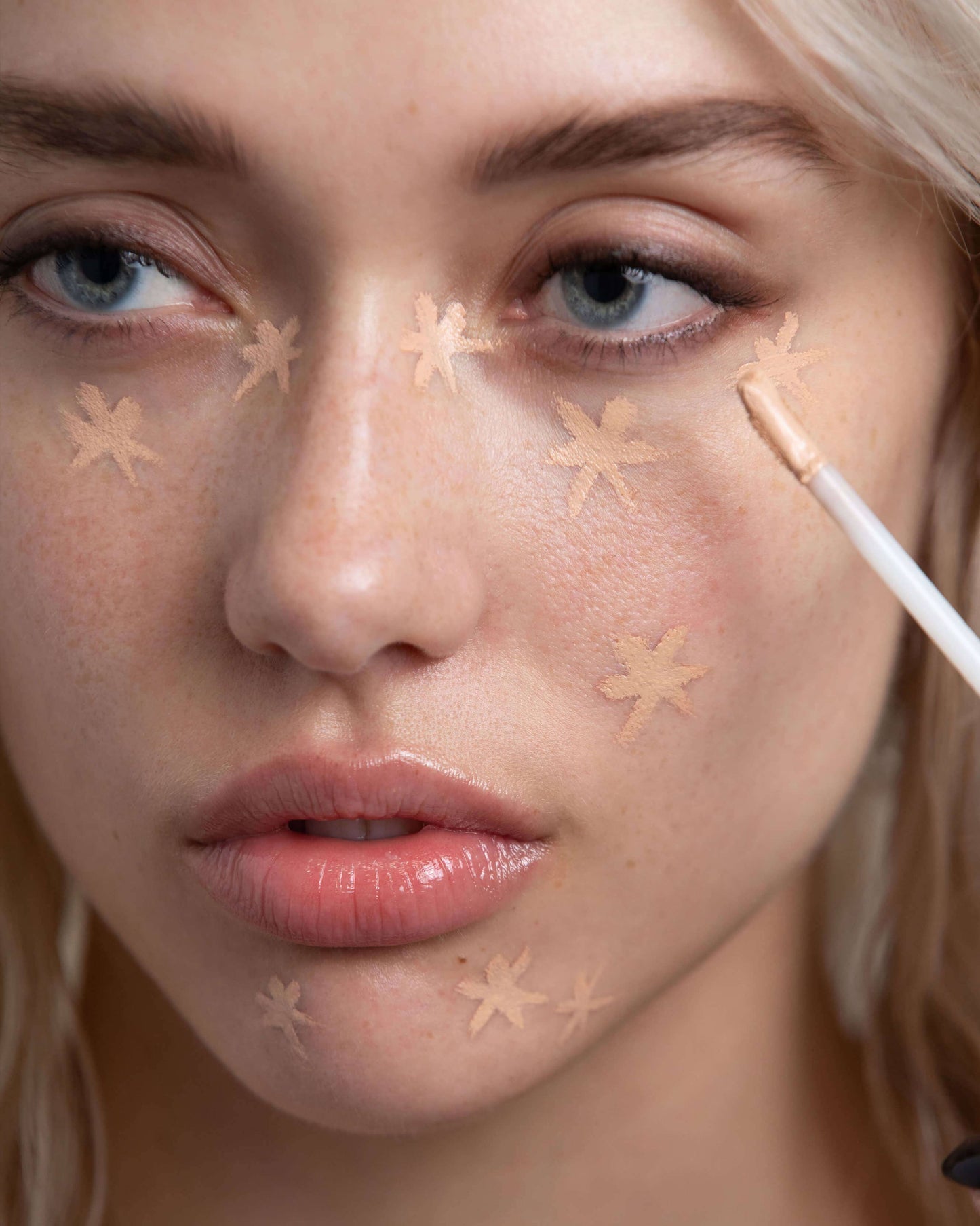 Soft Sorcery Weightless Serum Concealer