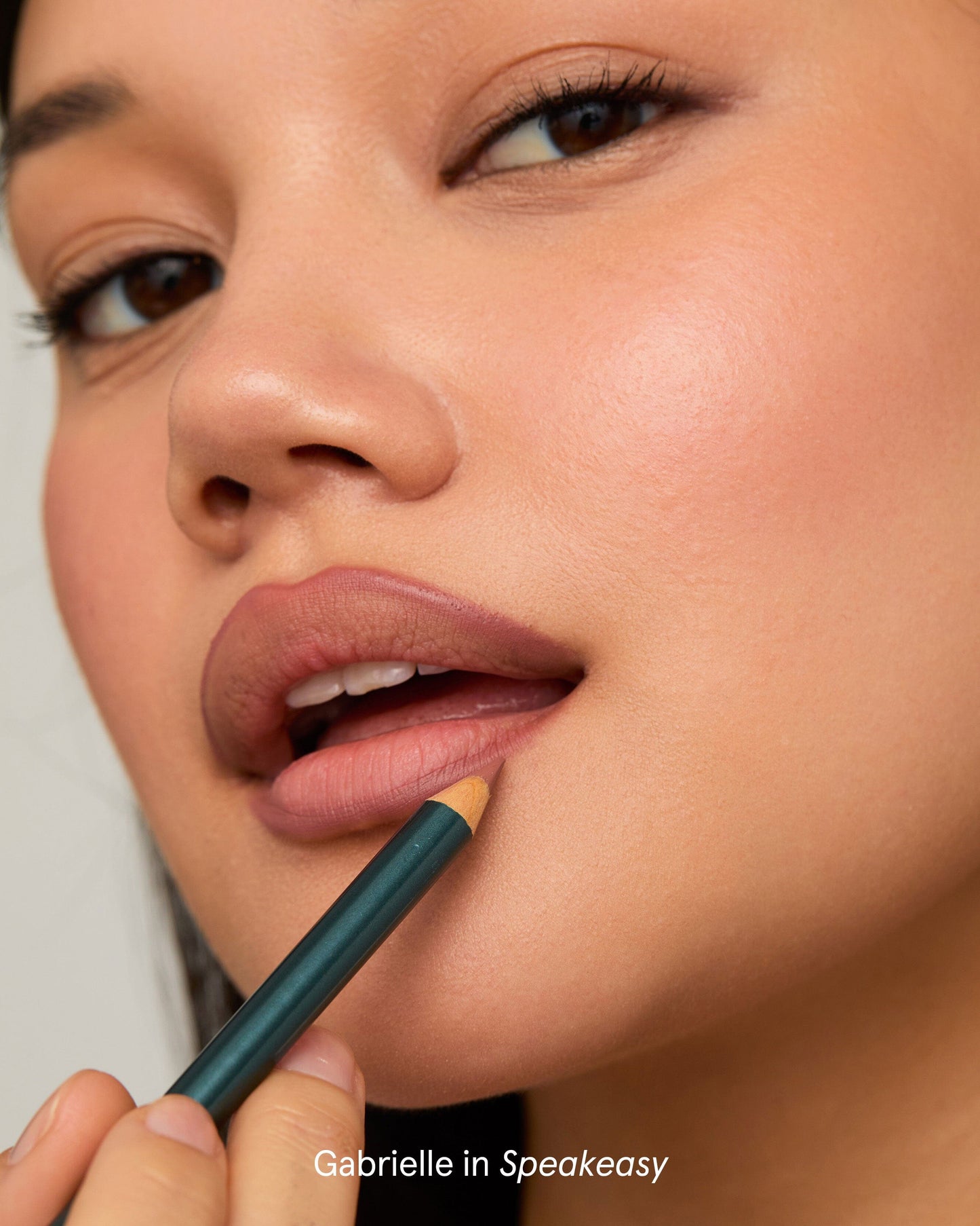Soft Glide Lip Liner