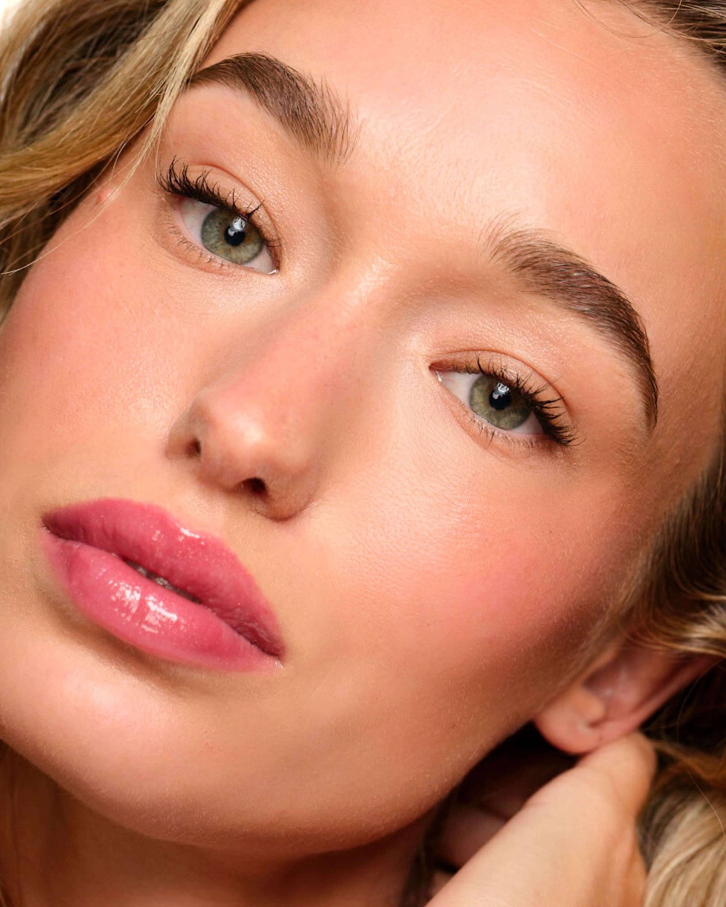 Glossybounce High-Shine Hydrating Lip Gloss Oil