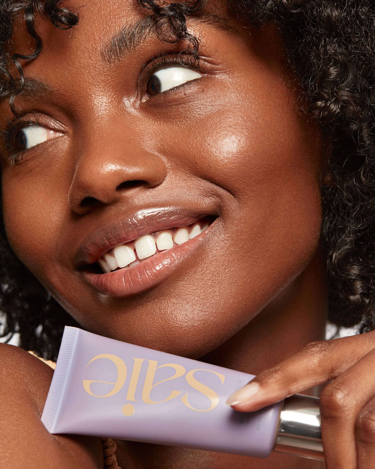 Sunvisor™ Radiant Moisturizing Face Sunscreen SPF 35