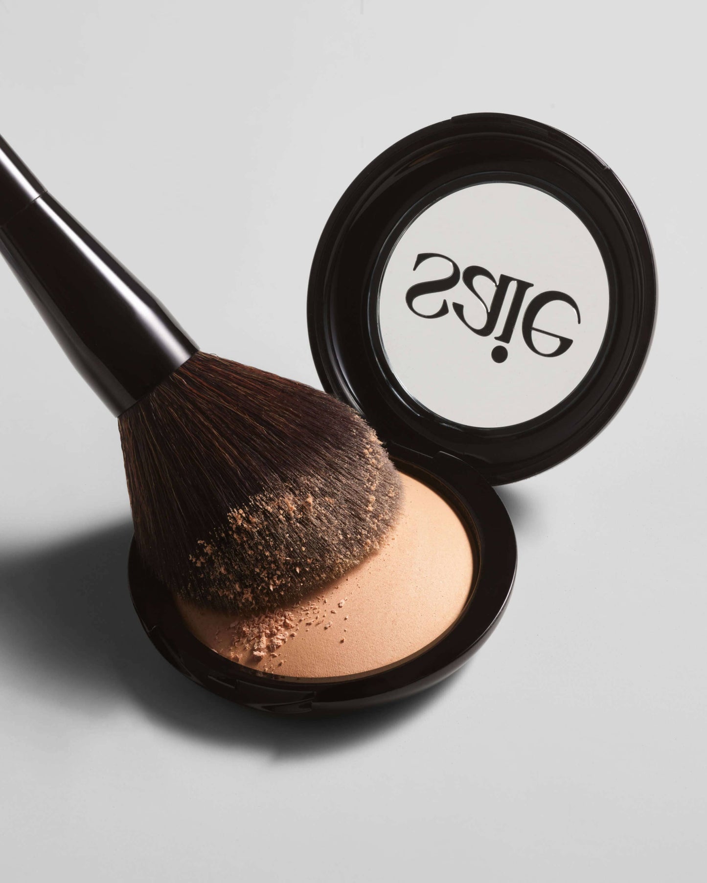 The All-Over Powder Brush