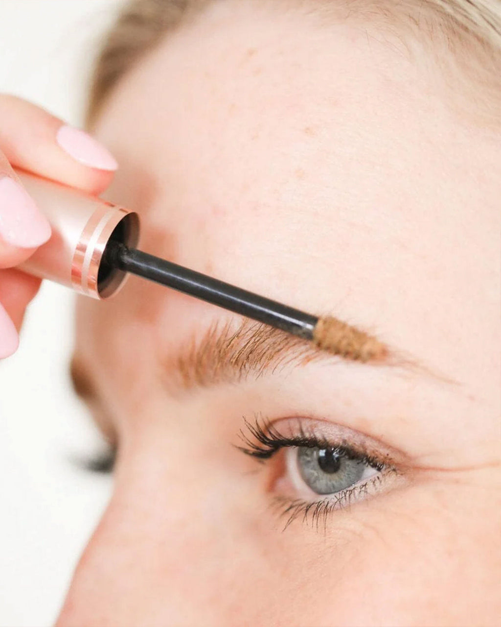 Gel Volumateur pour Sourcils Brow TOK