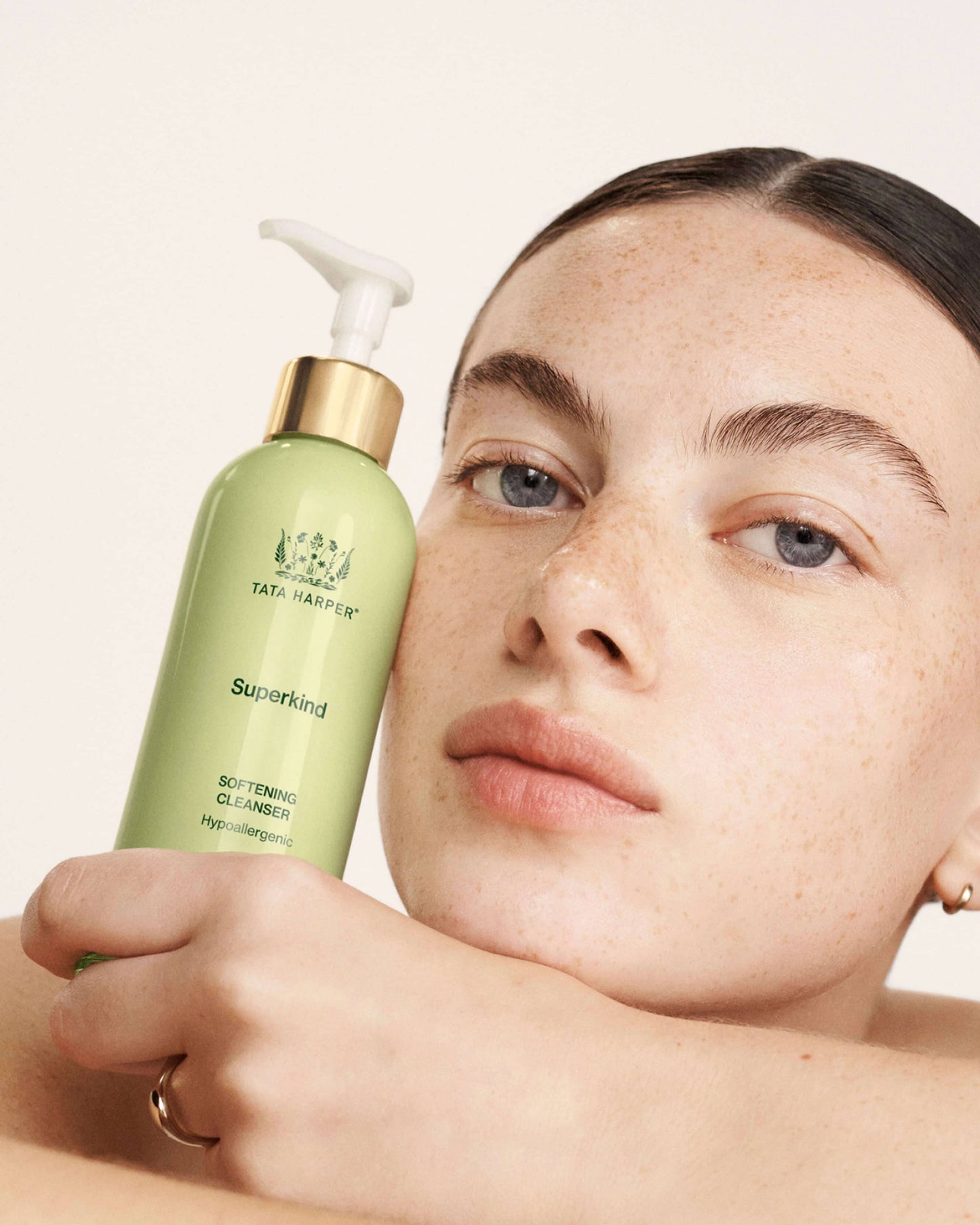 SUPERKIND Softening Cleanser