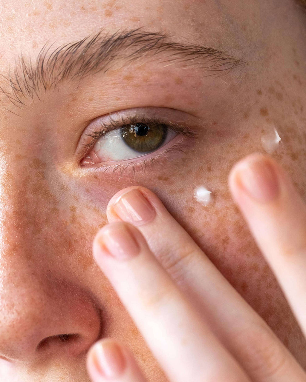 Crème lissante Vitamine C Contour des yeux + Rides d'expression