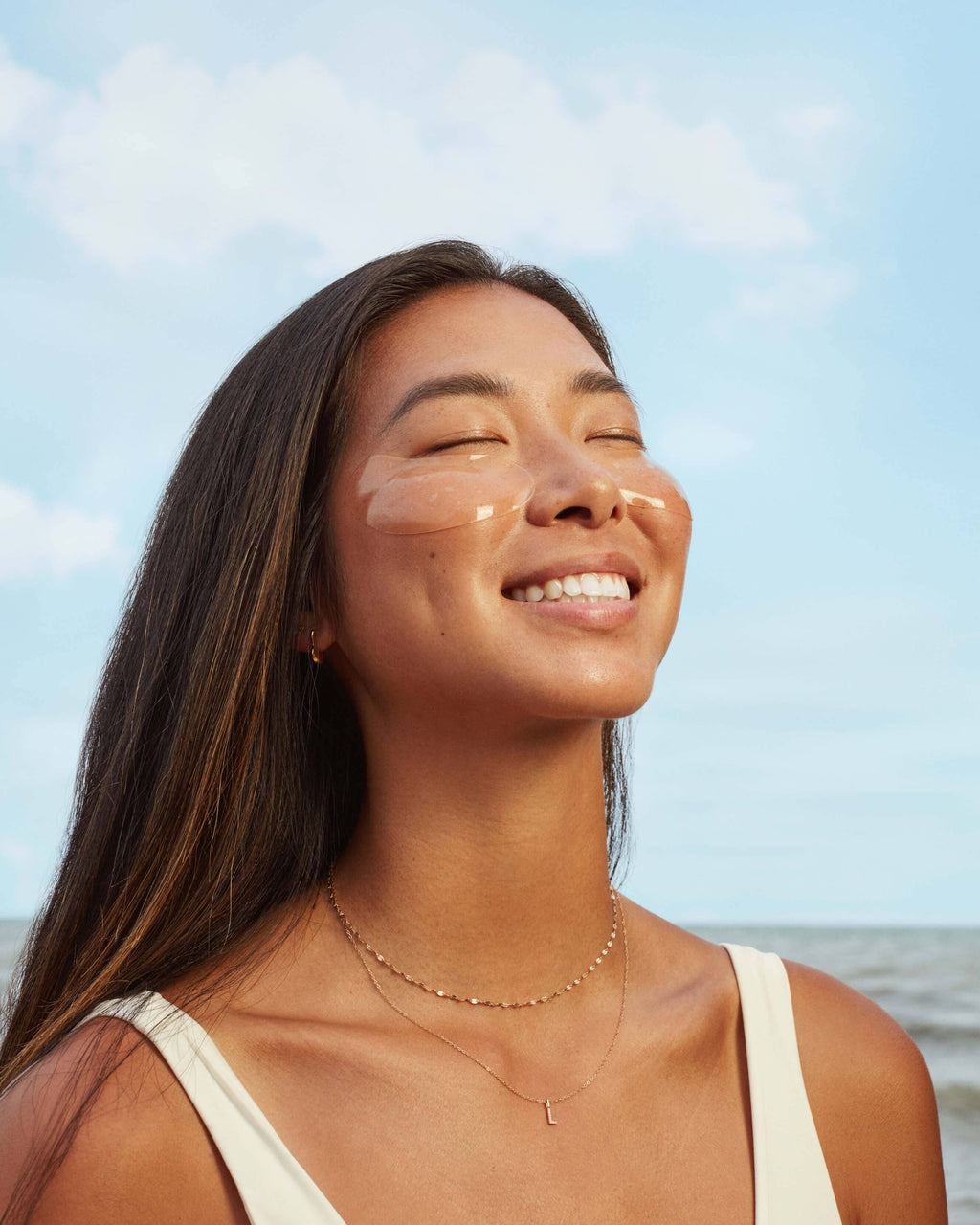 Masques pour les yeux biodégradables Brighter Days aux algues rouges et à l'avocat
