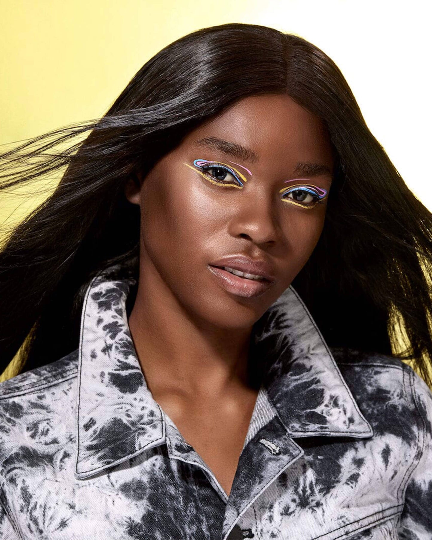 Stretch The Limits Liquid Liner