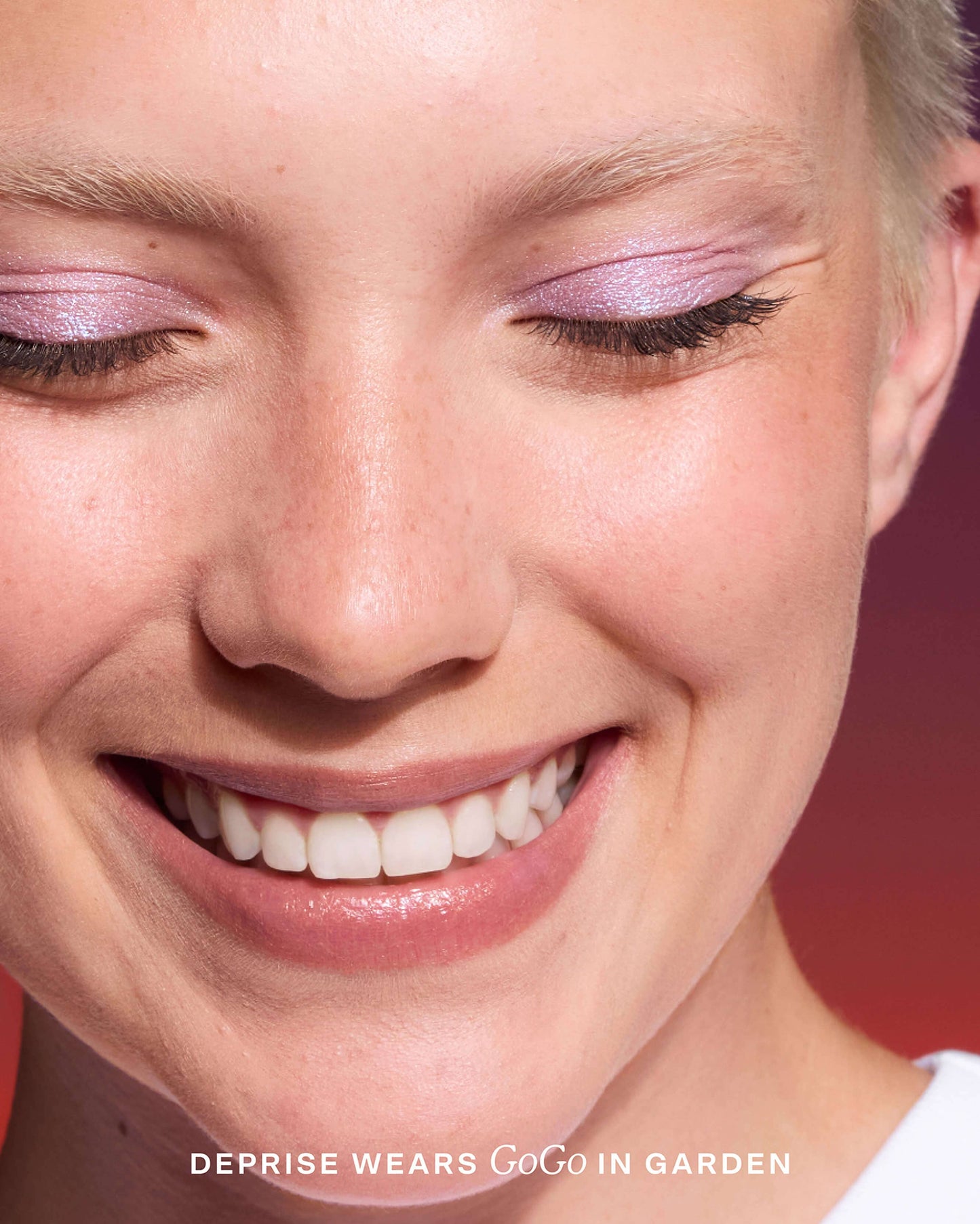 GoGo Cooling Eyeshadow Stick