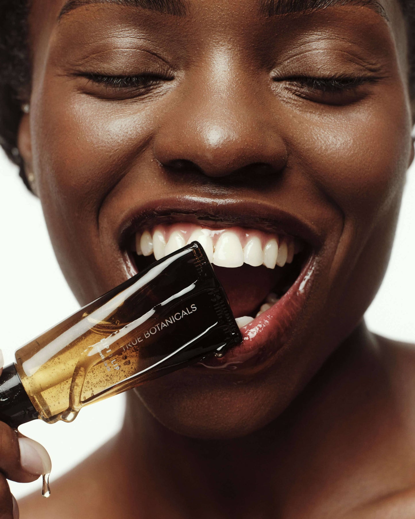 Lipid Lip Hydrating Glossy Oil
