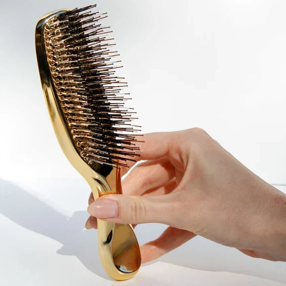 L'outil 3-en-1 Brosse
